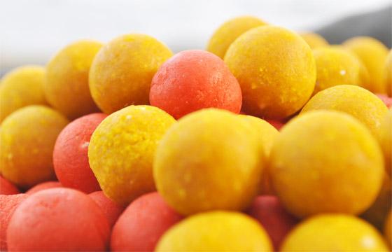 bile colorate - boiliesuri.jpg